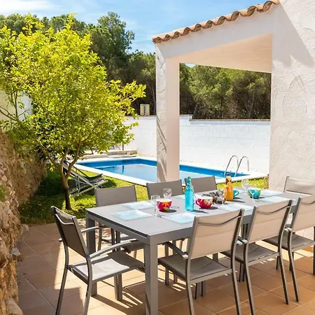 Berta Villa L'Escala